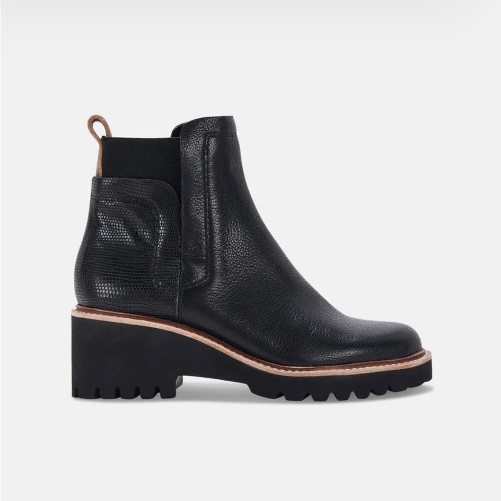 NWT Dolce Vita Huey H2O boot